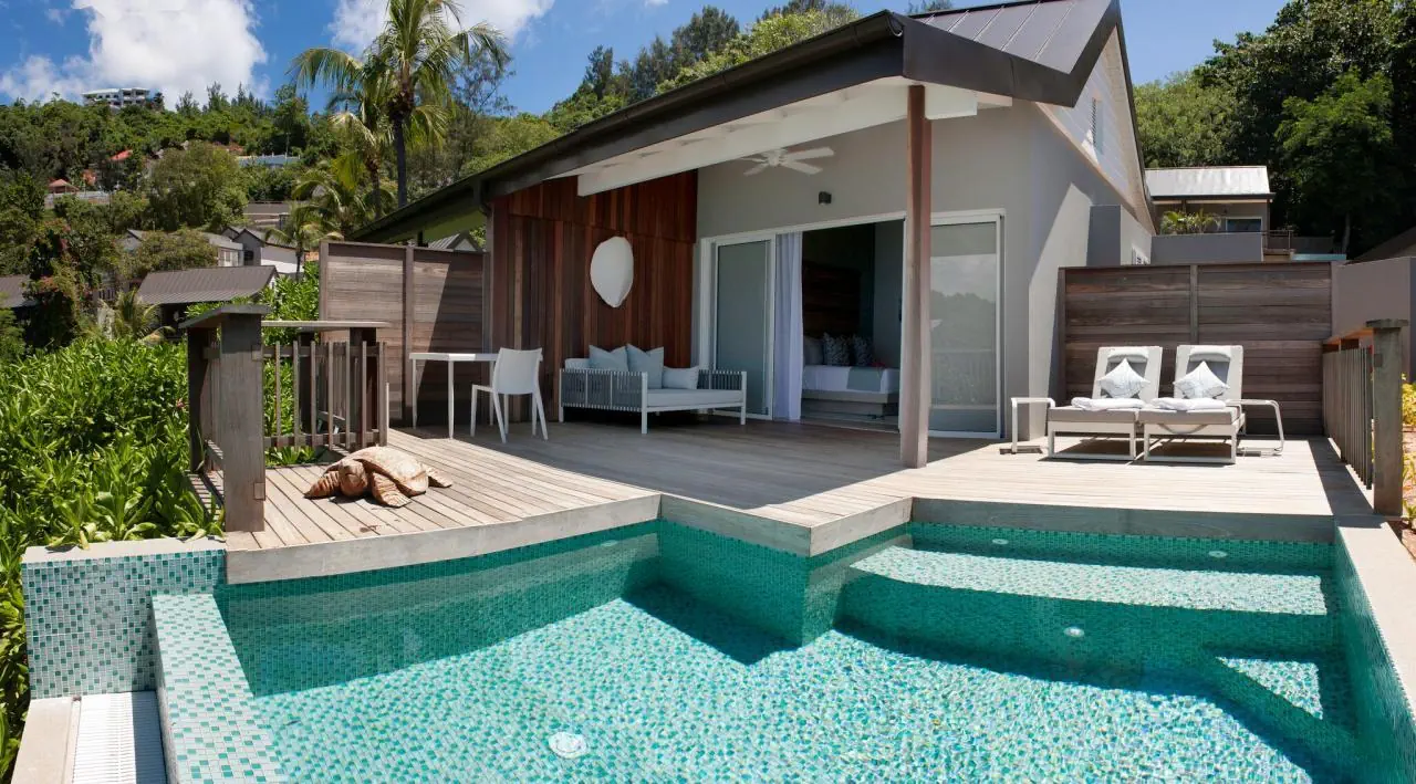 HOTEL Carana Beach Hotel
