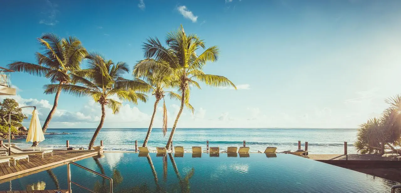 HOTEL Carana Beach Hotel