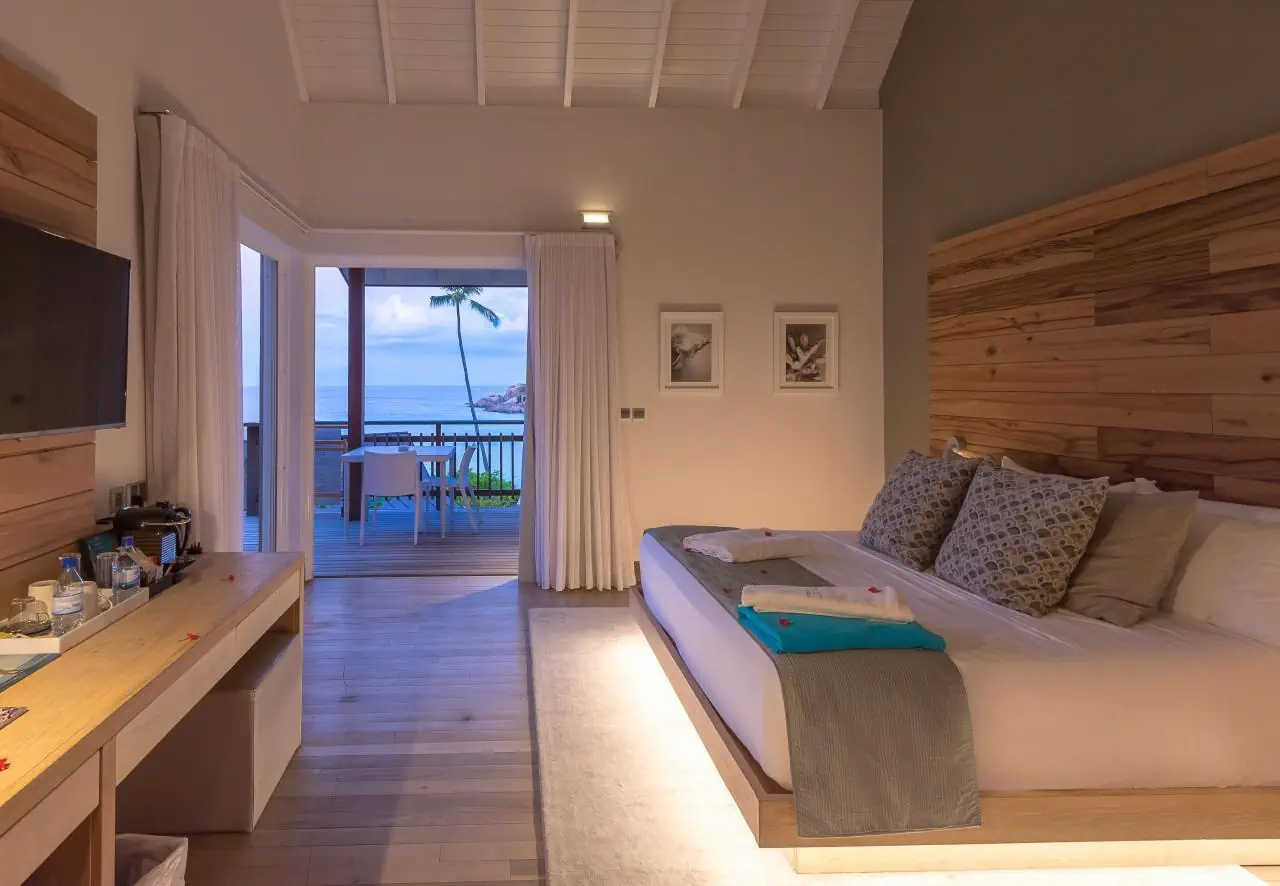 HOTEL Carana Beach Hotel