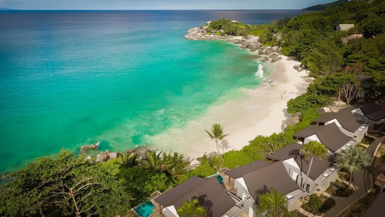 HOTEL Carana Beach Hotel