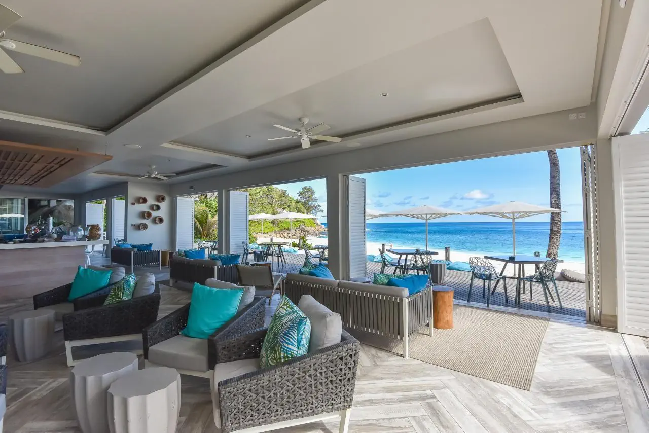 HOTEL Carana Beach Hotel