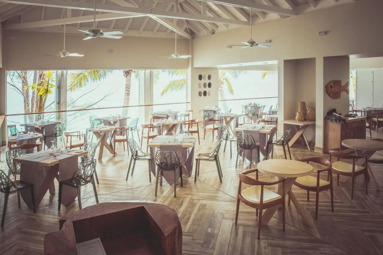 HOTEL Carana Beach Hotel
