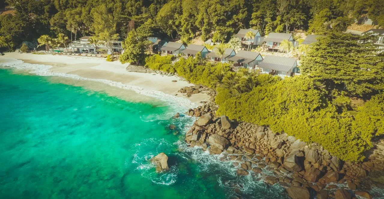 HOTEL Carana Beach Hotel