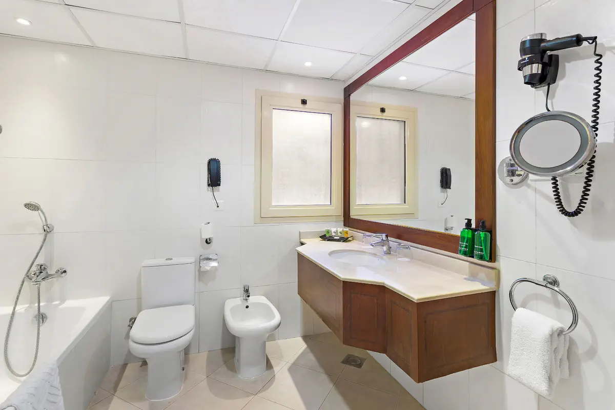 Al Hamra Village Hotel