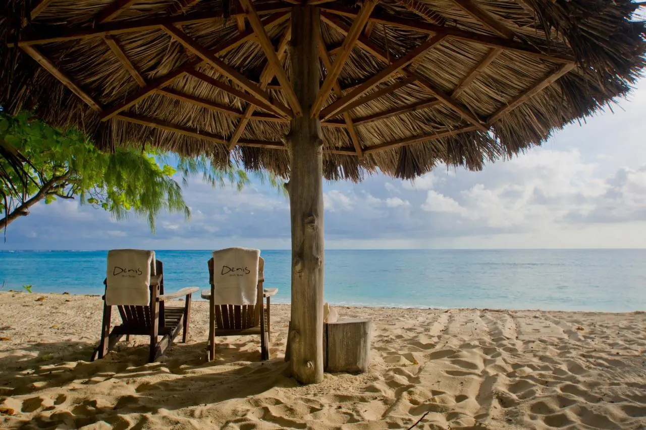 HOTEL Denis Private Island