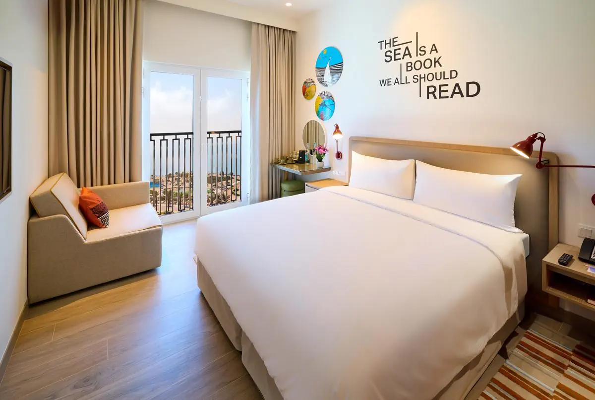 HOTEL Rove Al Marjan Island