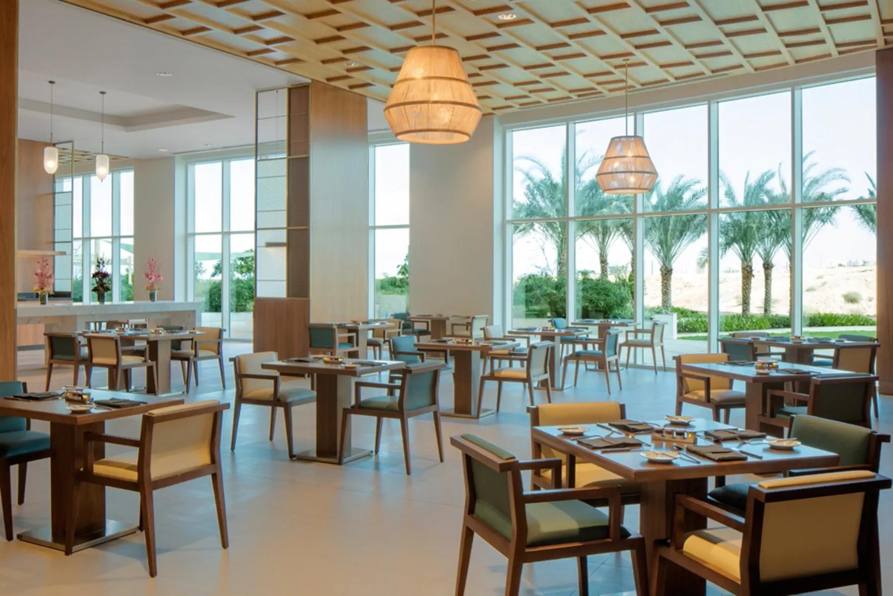 Crowne Plaza Muscat OCEC
