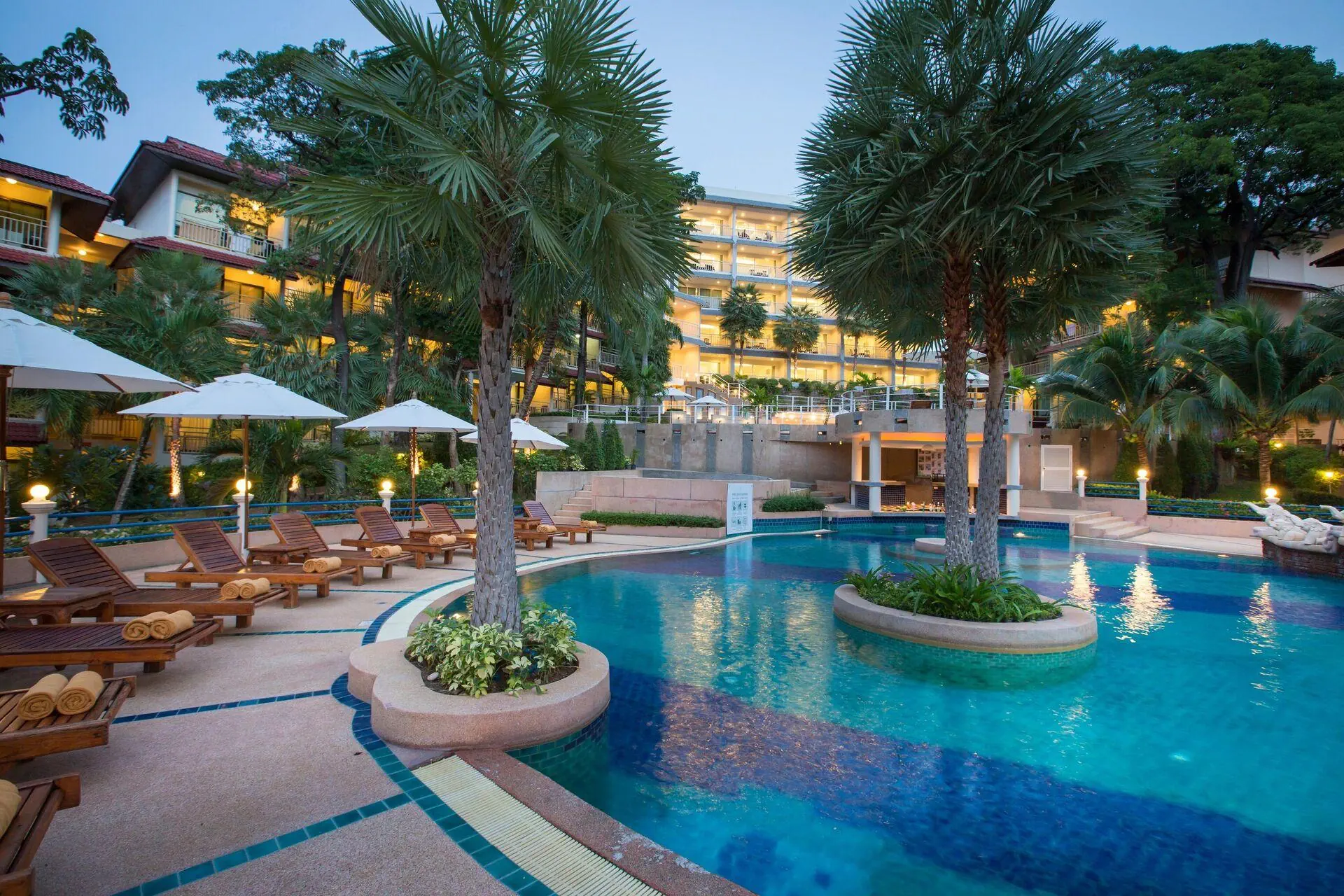 HOTEL Chanalai Flora Resort