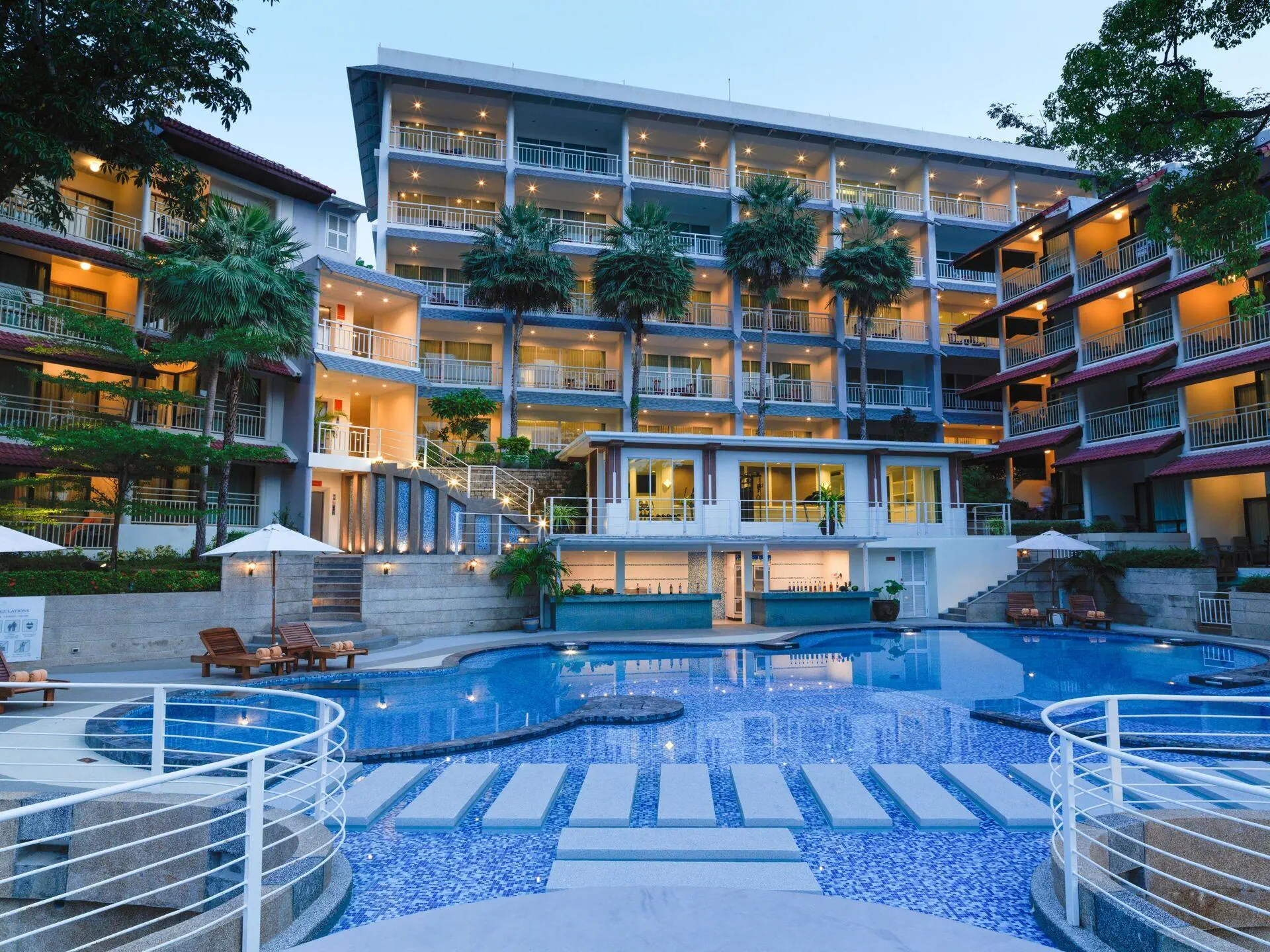 HOTEL Chanalai Flora Resort