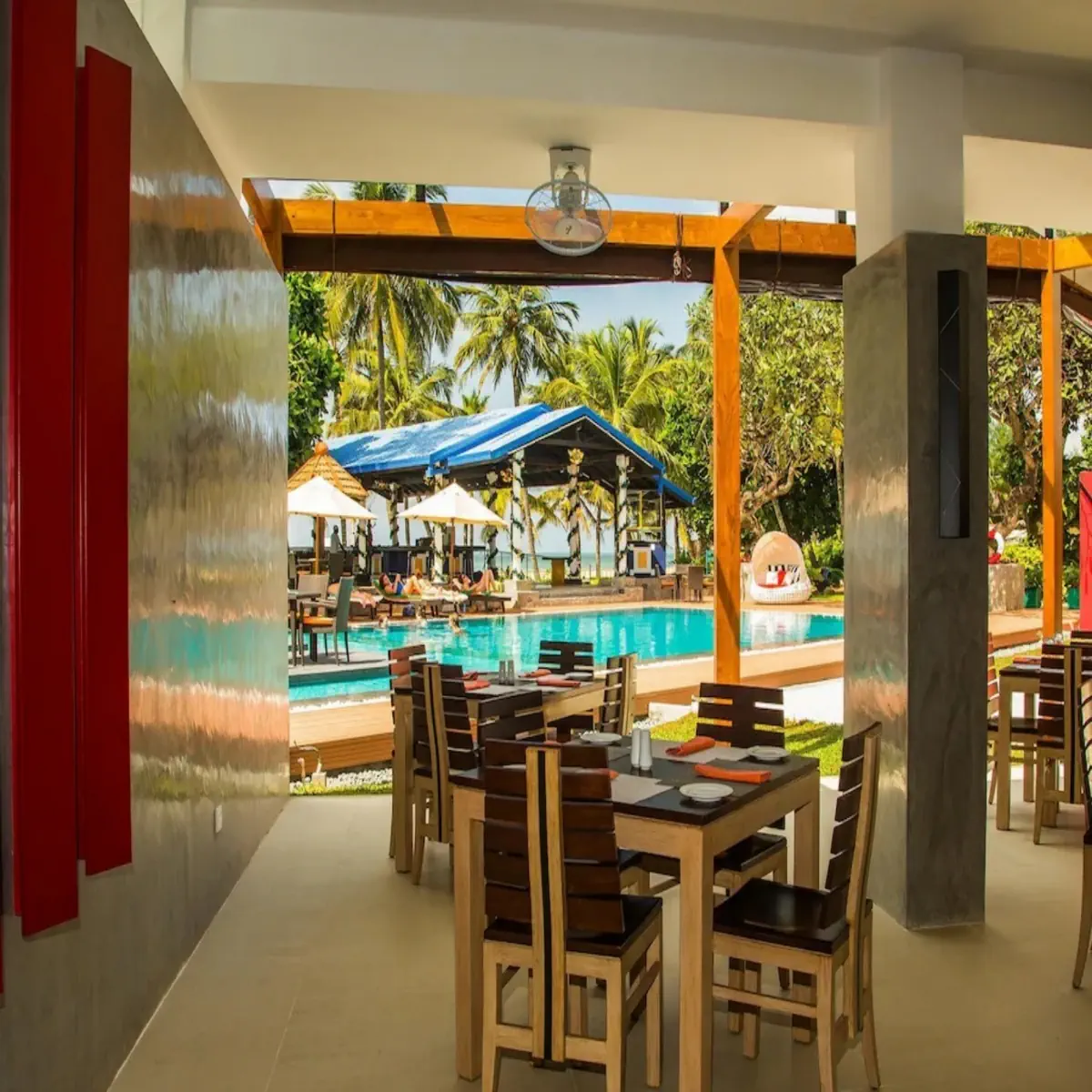 Camelot Beach Hotel