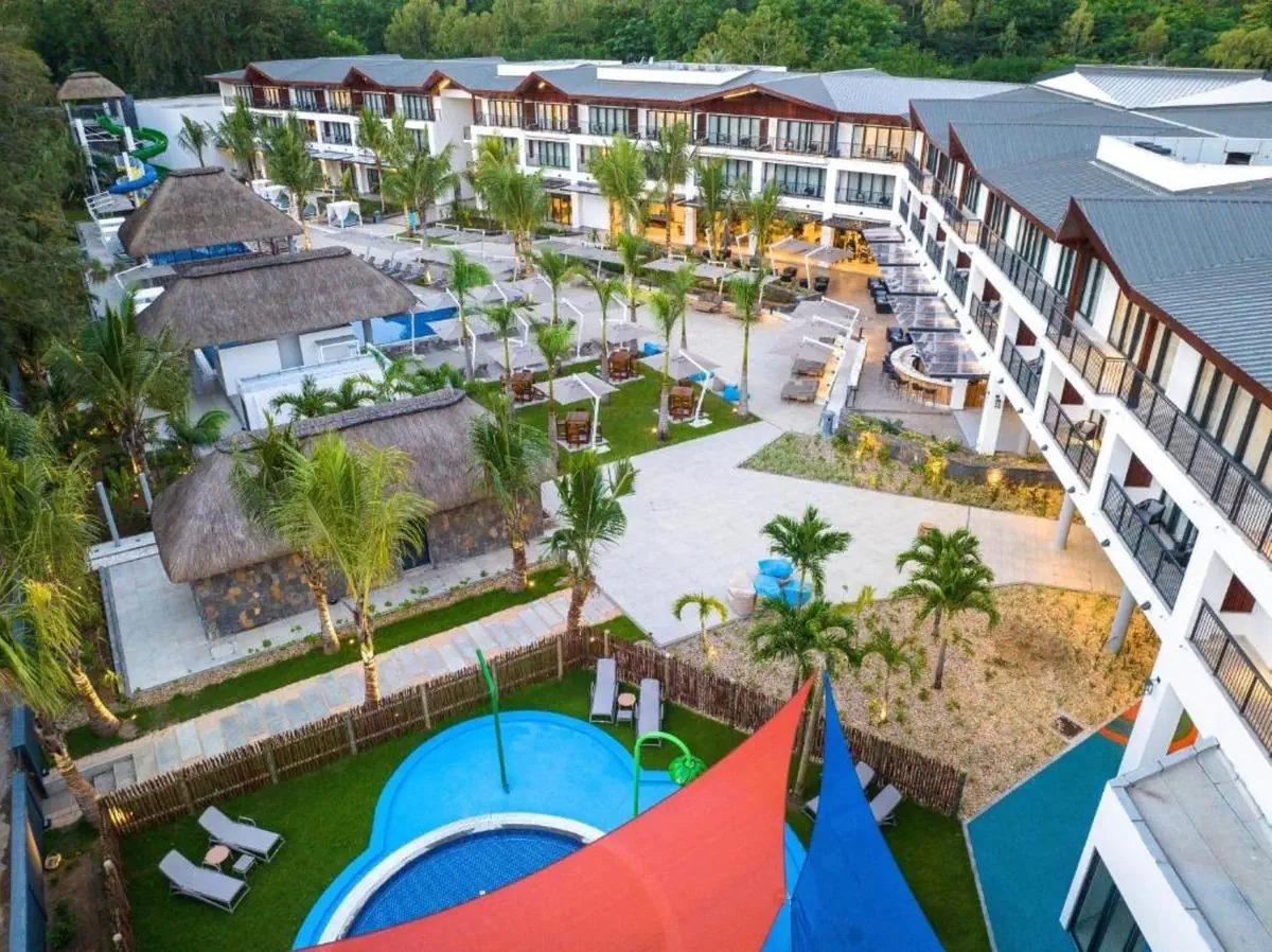 HOTEL Oceans Creek Beach Hotel