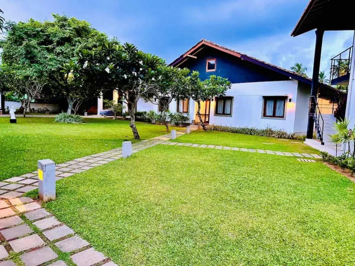 HOTEL Kamili Beach Resort
