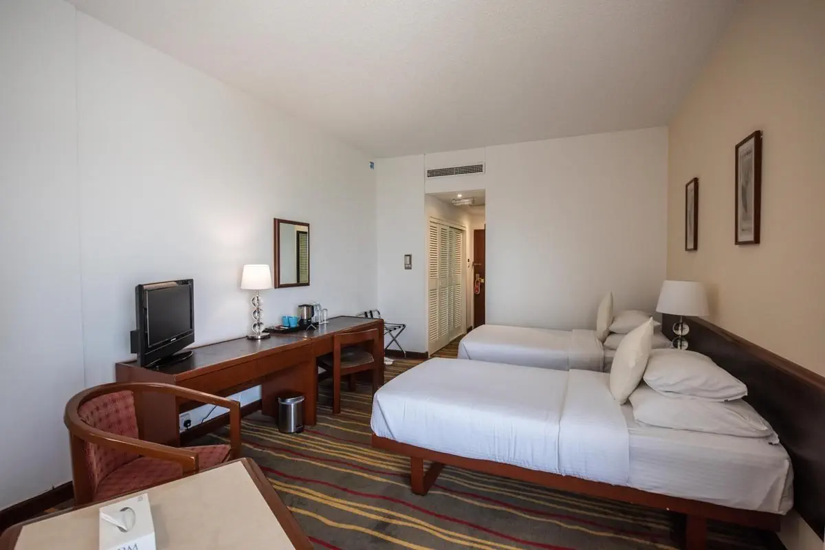 HOTEL BM Beach Hotel