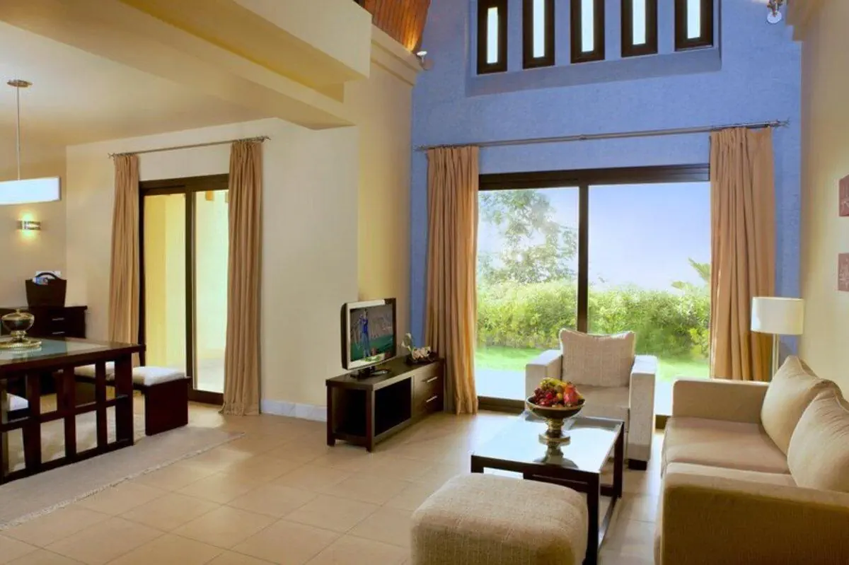HOTEL Cove Rotana Resort