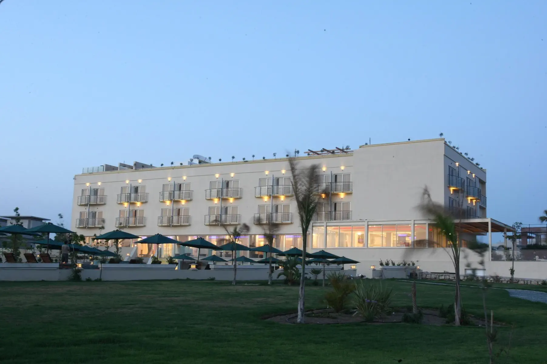 E Hotel Spa and Resort