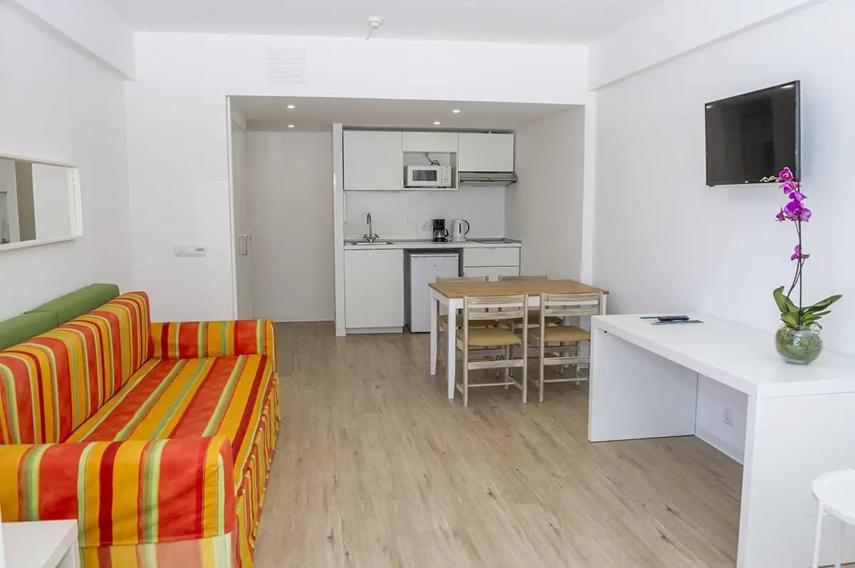 HOTEL Aparthotel Dorisol Florasol