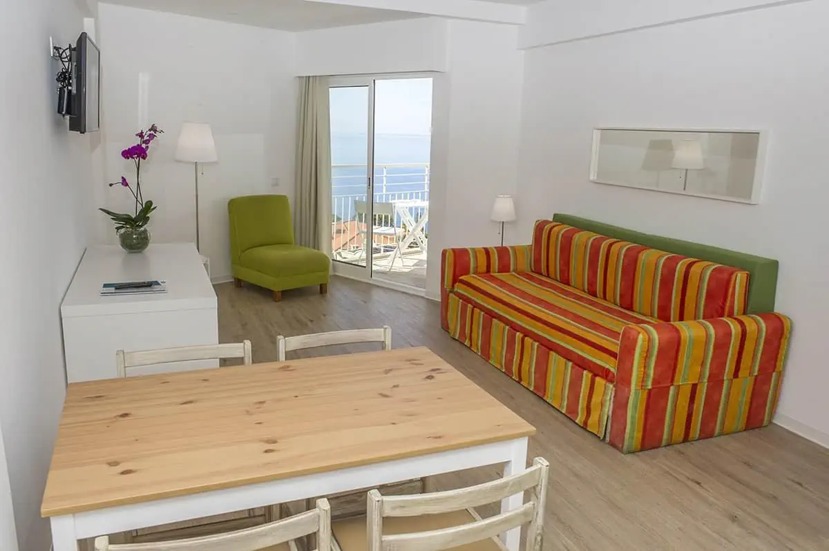 HOTEL Aparthotel Dorisol Florasol