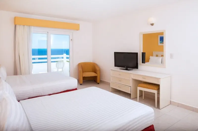 Ocean View Cancun Arenas