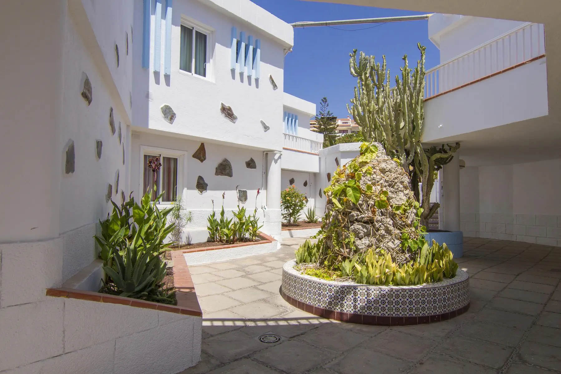 HOTEL Checkin Bungalows Atlantida
