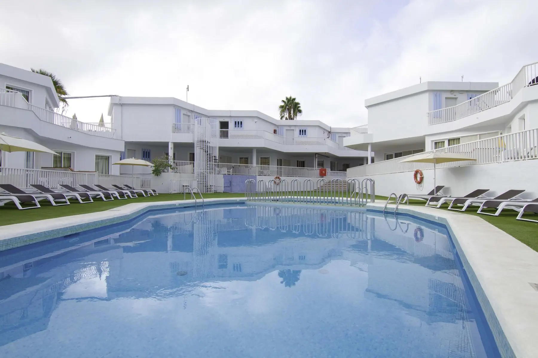 HOTEL Checkin Bungalows Atlantida