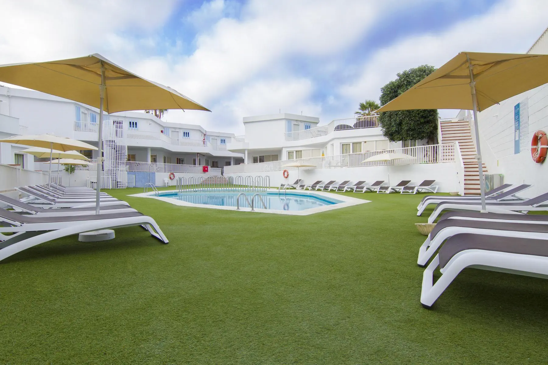 HOTEL Checkin Bungalows Atlantida