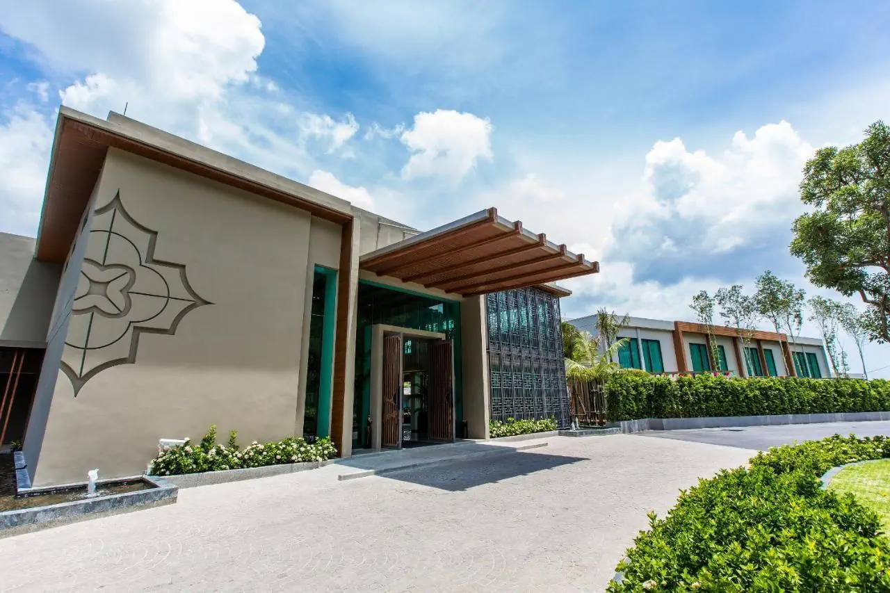 AtEase Phuket Patong (Fusion Suites Phuket Patong)