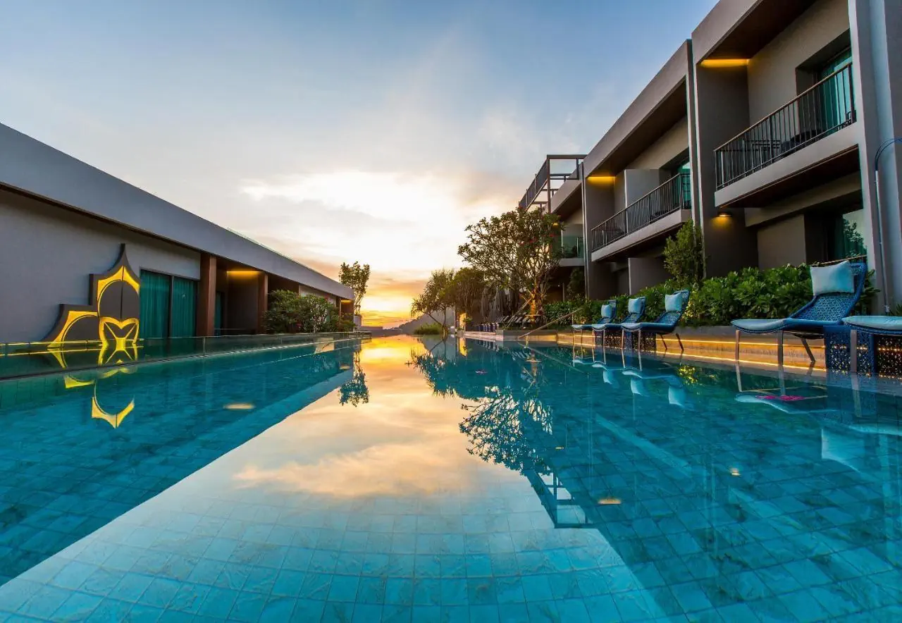 HOTEL AtEase Phuket Patong (Fusion Suites Phuket Patong)