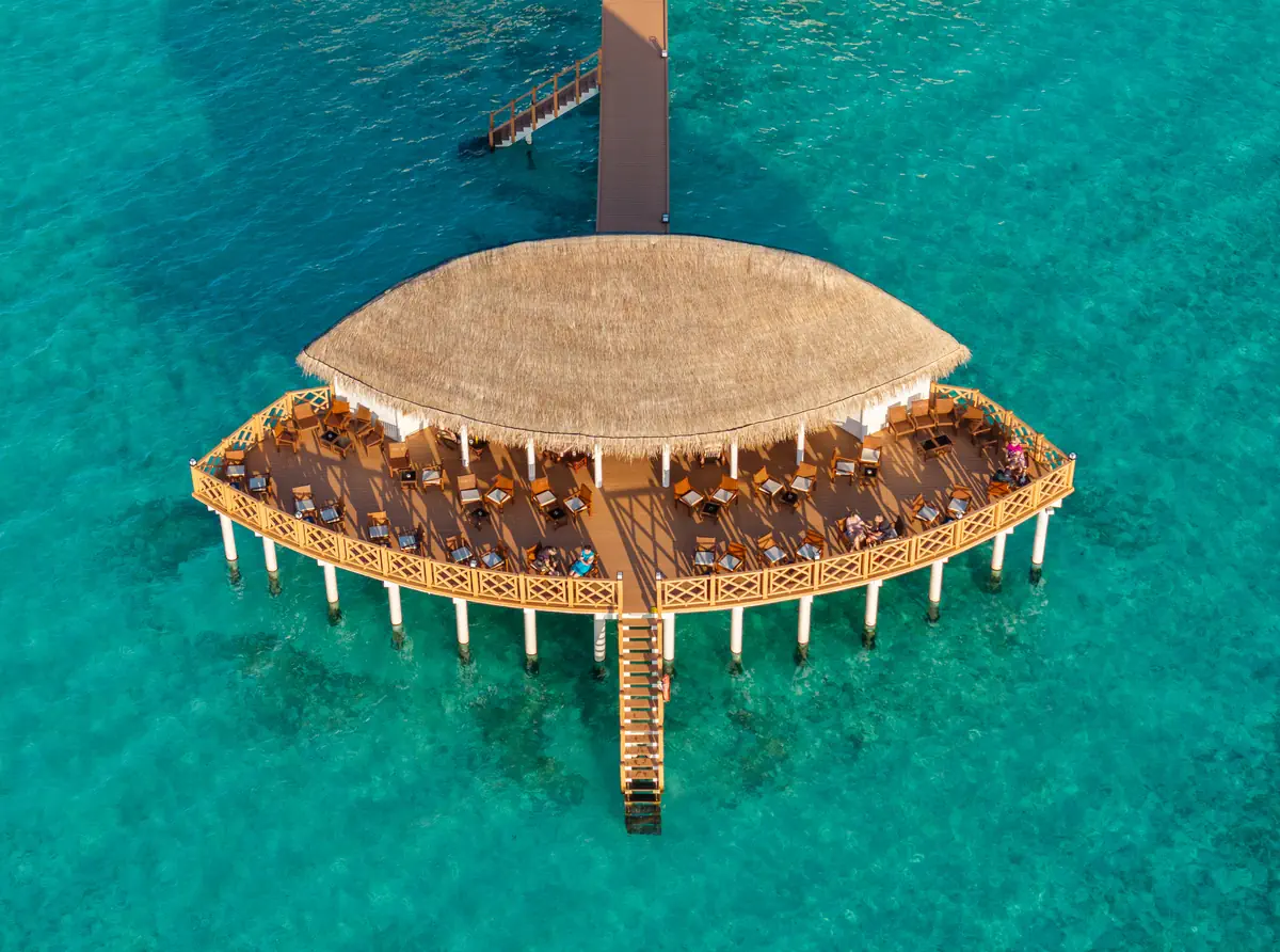 Angaga Island Resort & Spa - zdjęcie 6