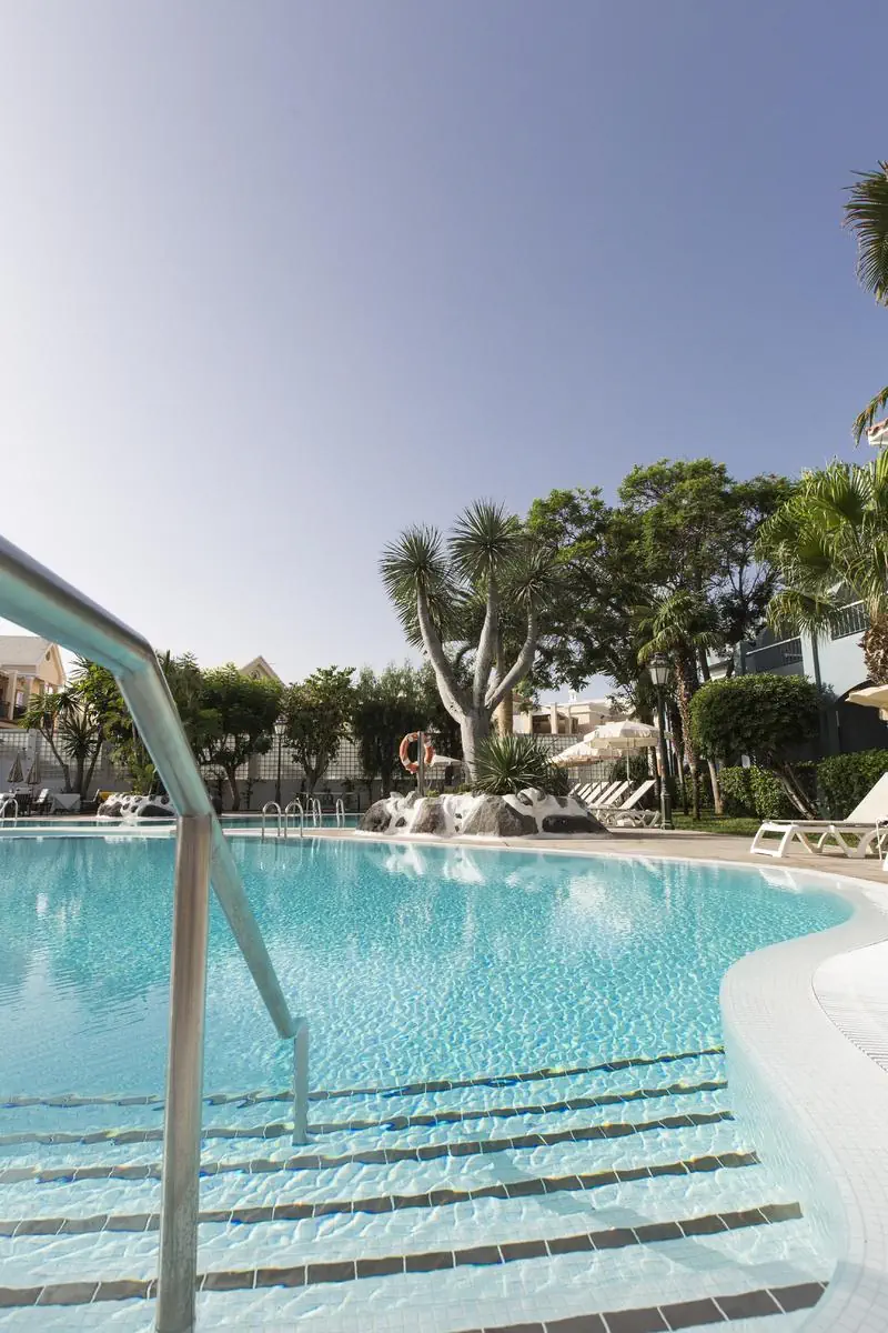 HOTEL Adrian Colon Guanahani