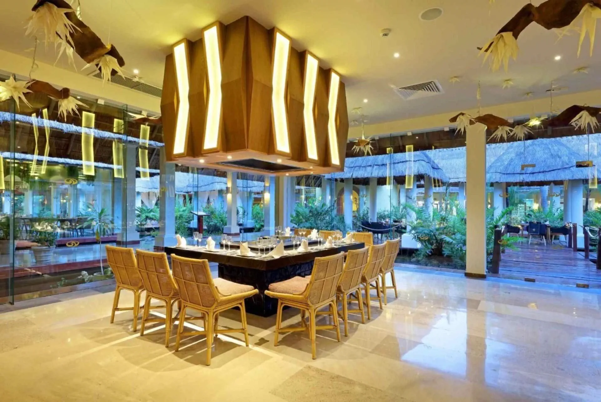 HOTEL Grand Palladium White Sand Resort & Spa