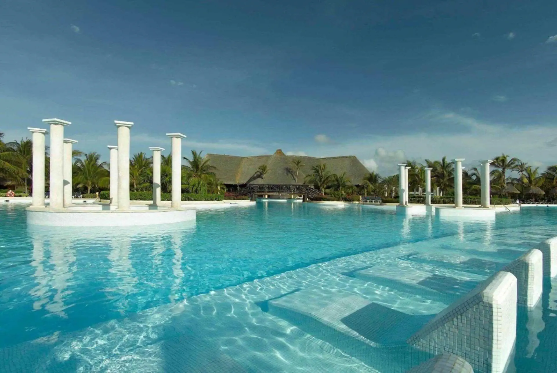 Grand Palladium White Sand Resort & Spa