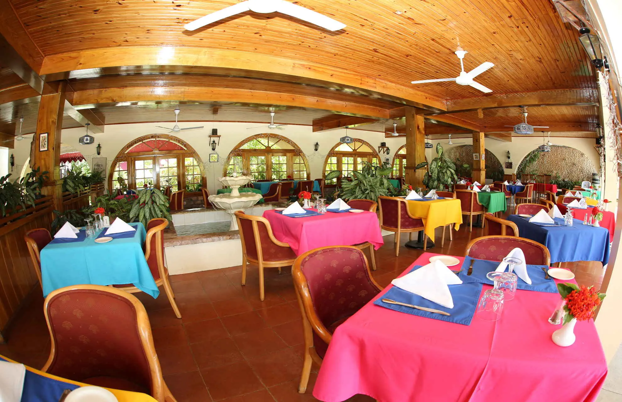 Charela Inn - zdjęcie 8