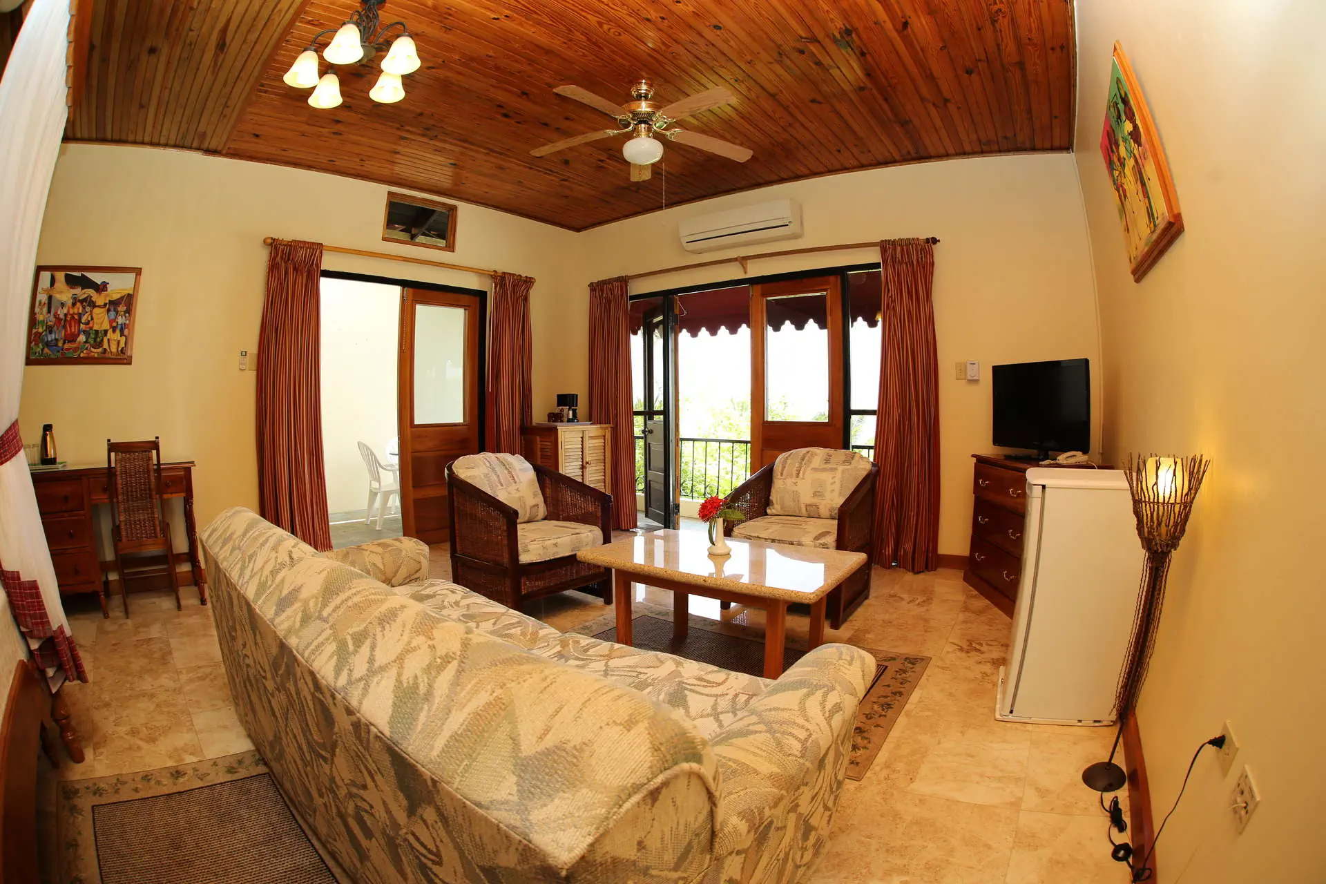 Charela Inn - zdjęcie 15
