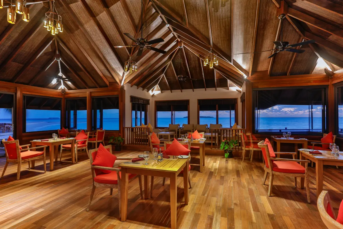 Dhigufaru Island Resort - zdjęcie 5