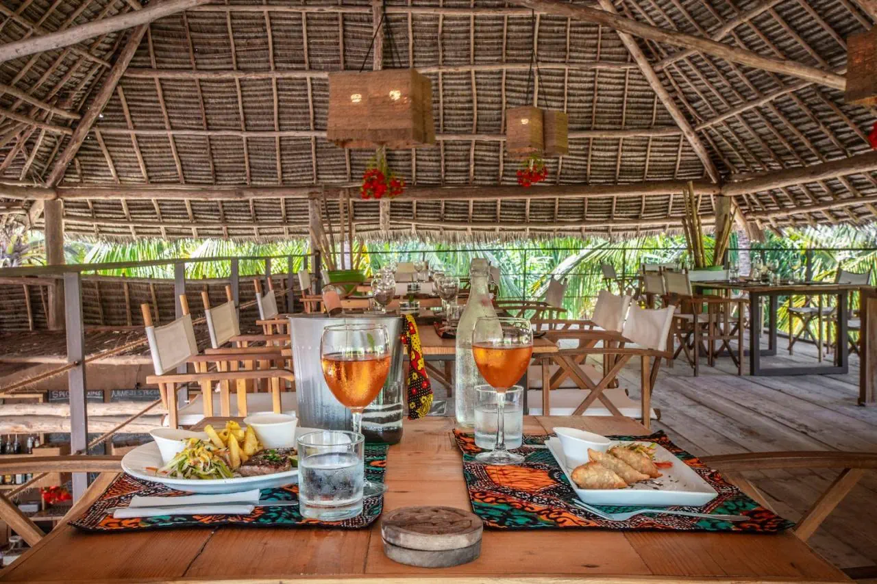 Mwezi Boutique Resort - zdjęcie 4