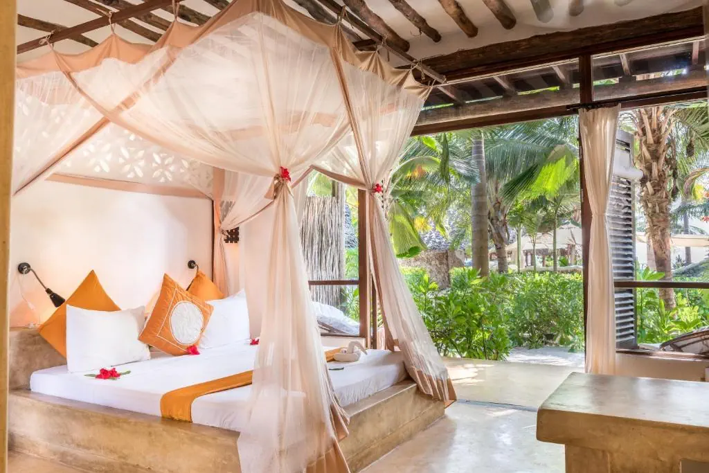 Sunshine Azure Zanzibar Beach Hotel****