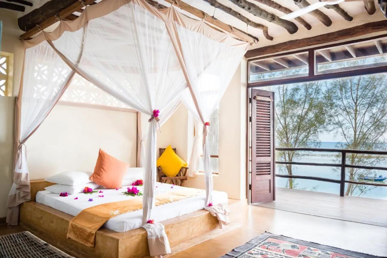 Sunshine Marine Lodge - zdjęcie 18