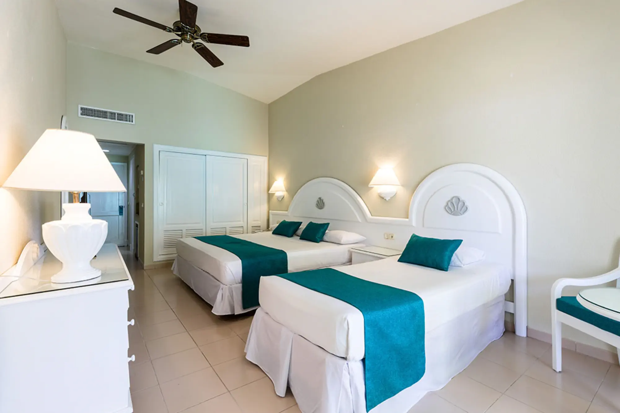 Playabachata Spa Resort