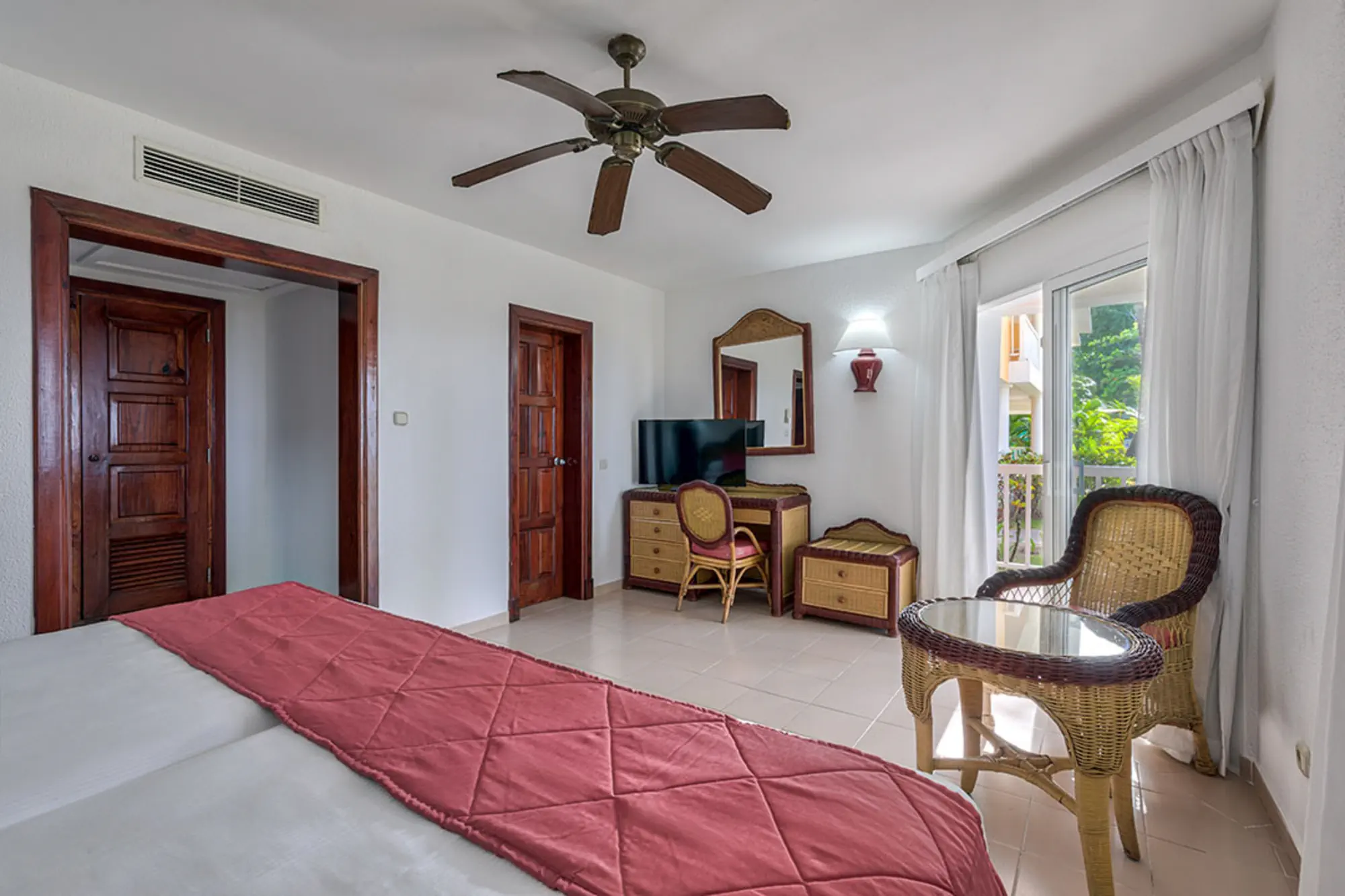 Playabachata Spa Resort