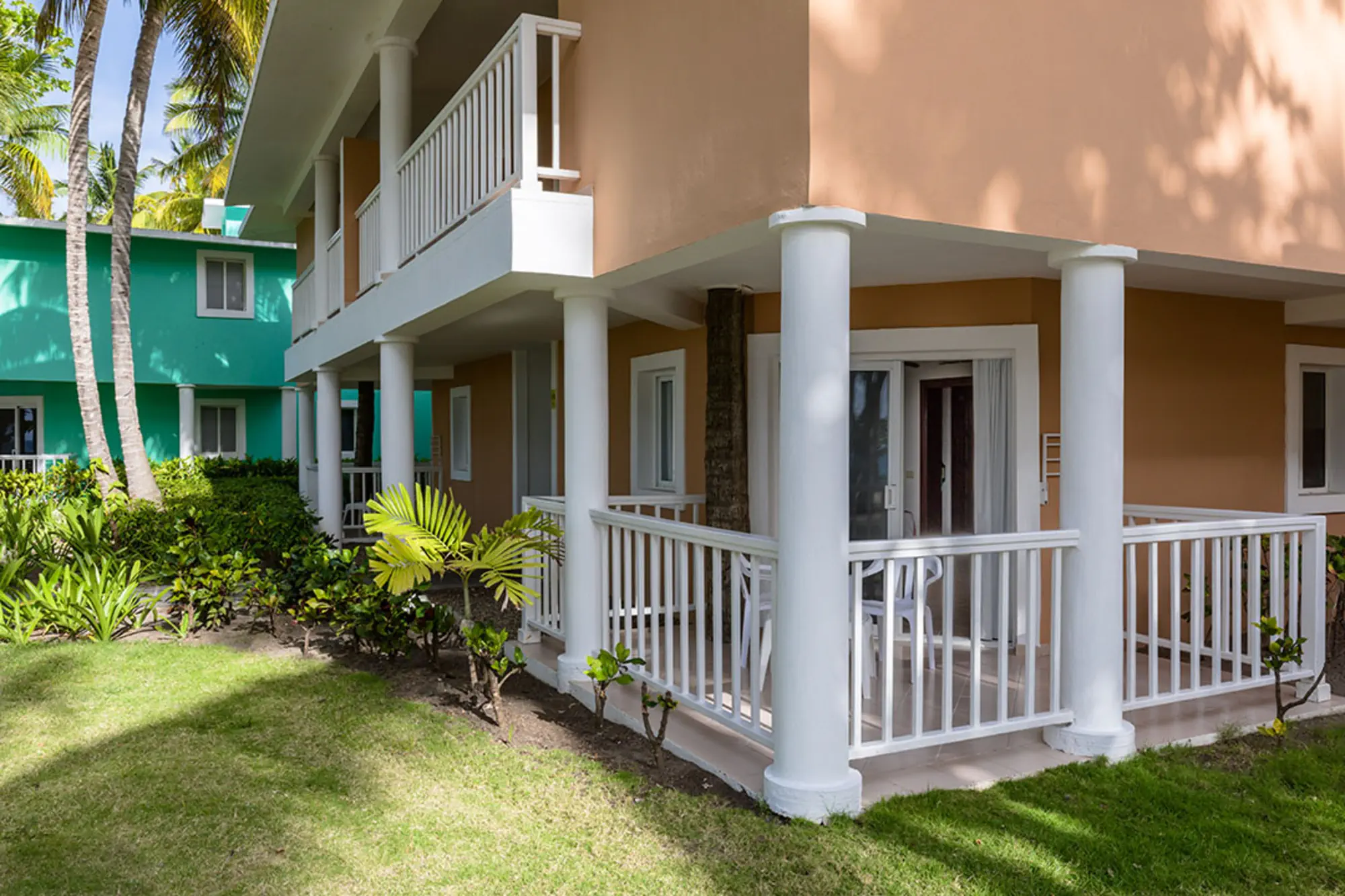 Playabachata Spa Resort