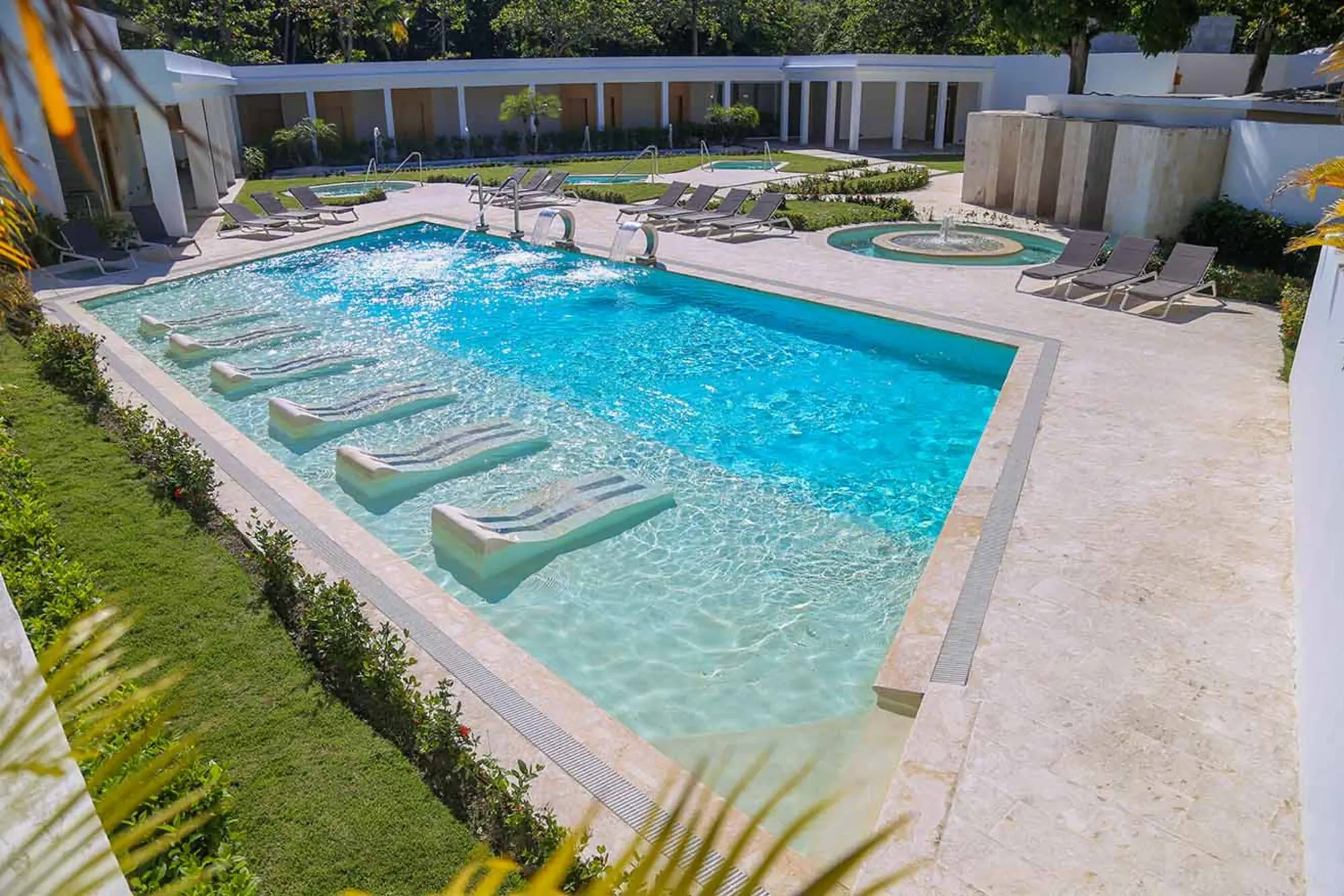 Playabachata Spa Resort