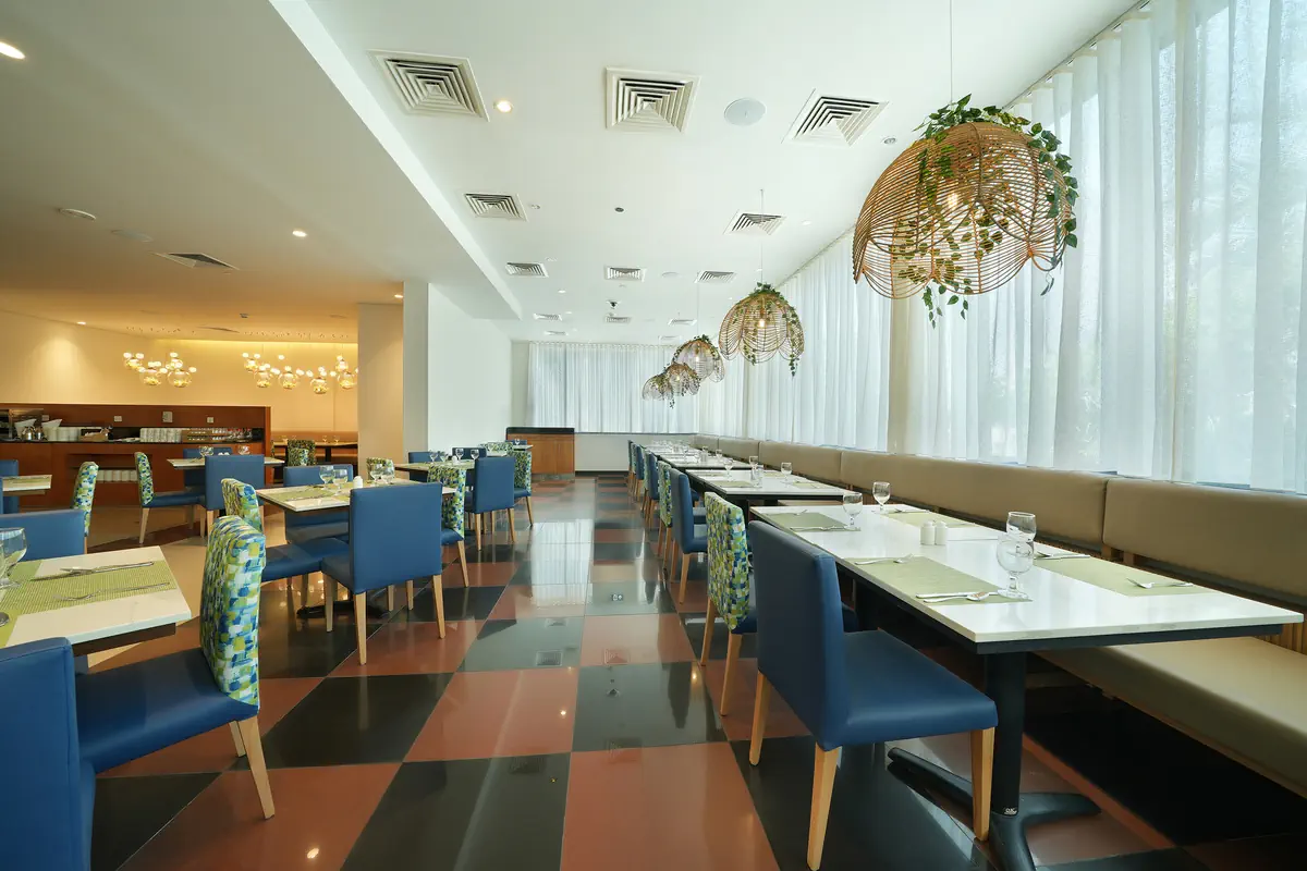 Arabian Park Dubai - Edge by Rotana