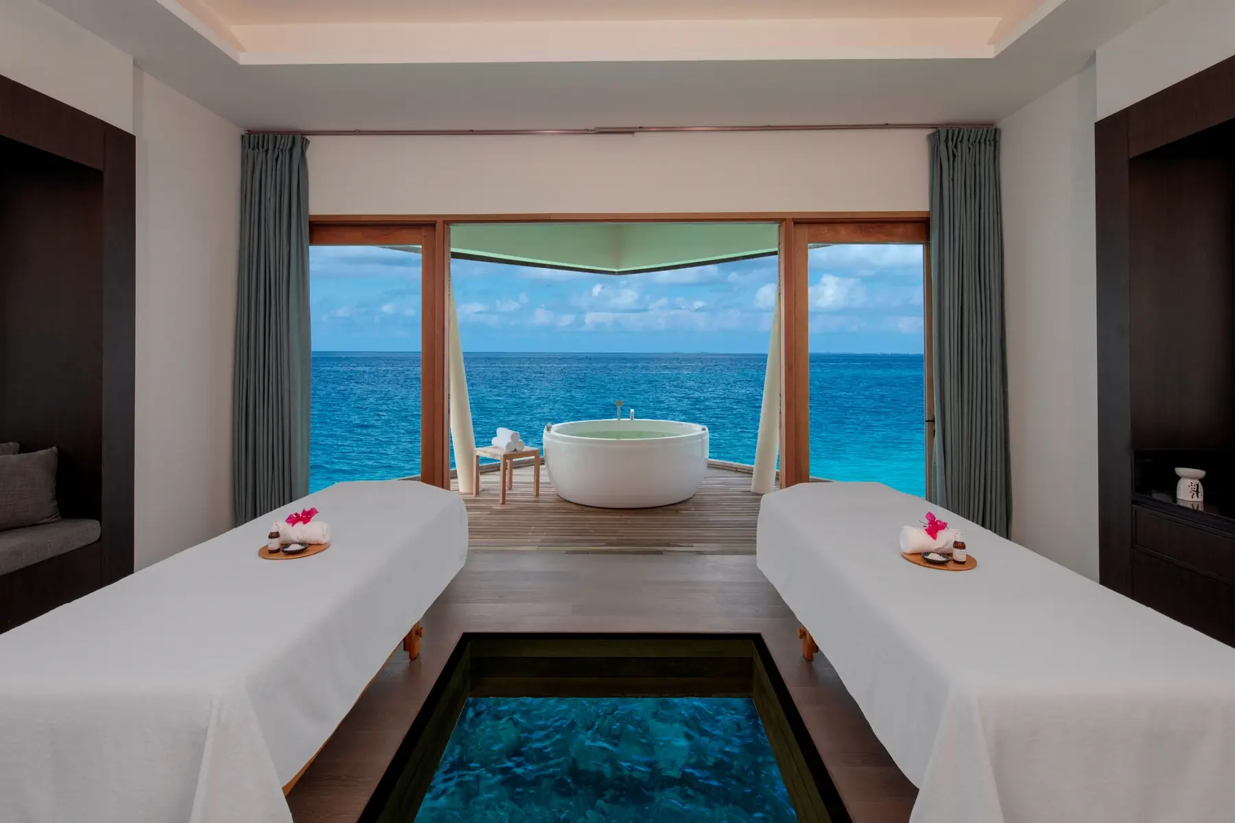 Radisson Blu Resort Maldives - zdjęcie 18
