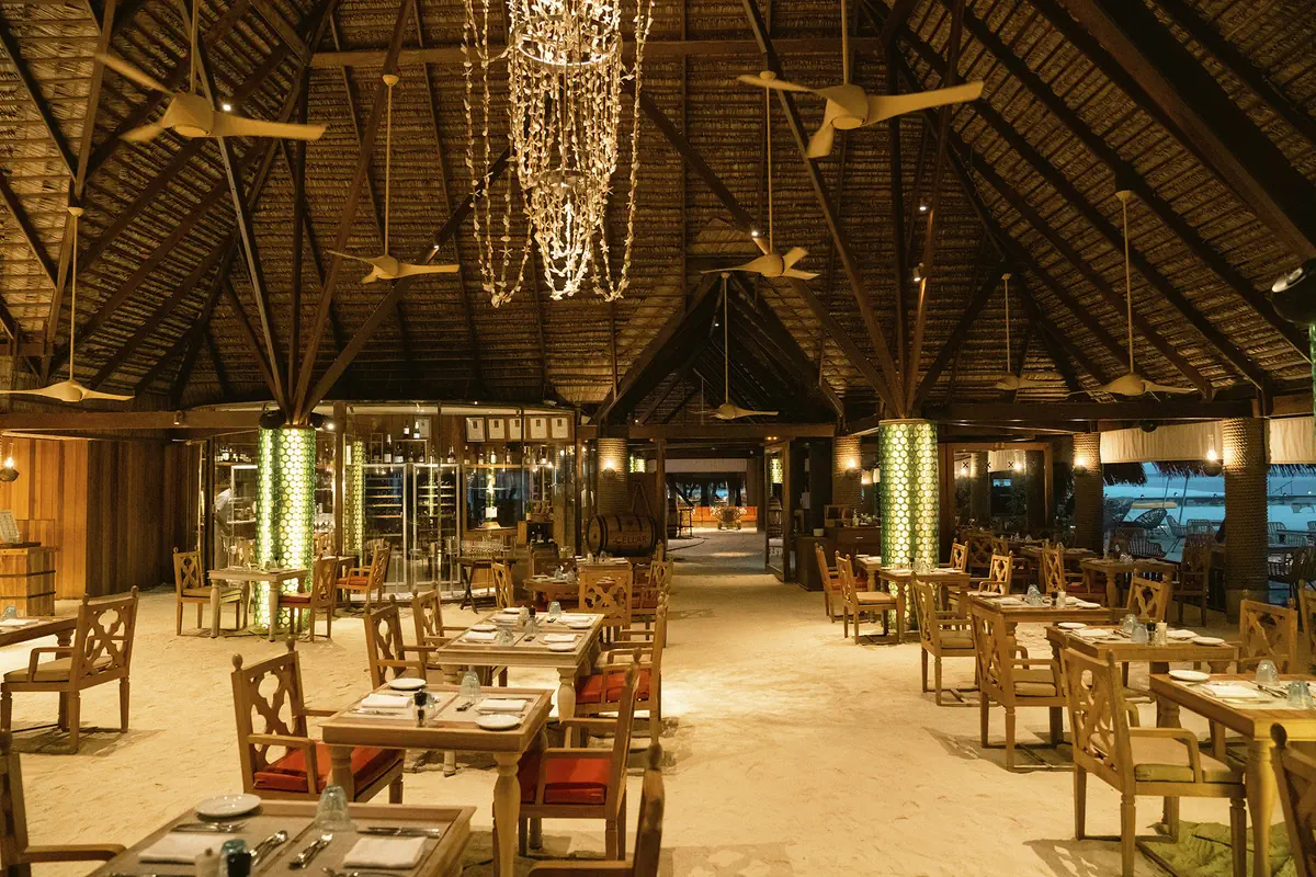 Constance Moofushi Resort - zdjęcie 6