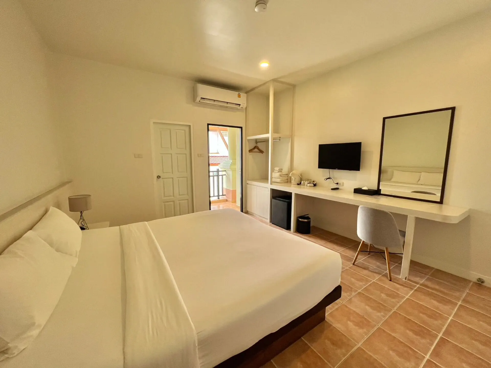 Amata Patong