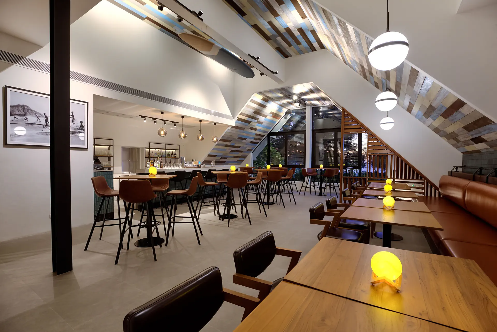 Outrigger Surin Beach Resort (ex. Manathai Surin Phuket) - zdjęcie 33