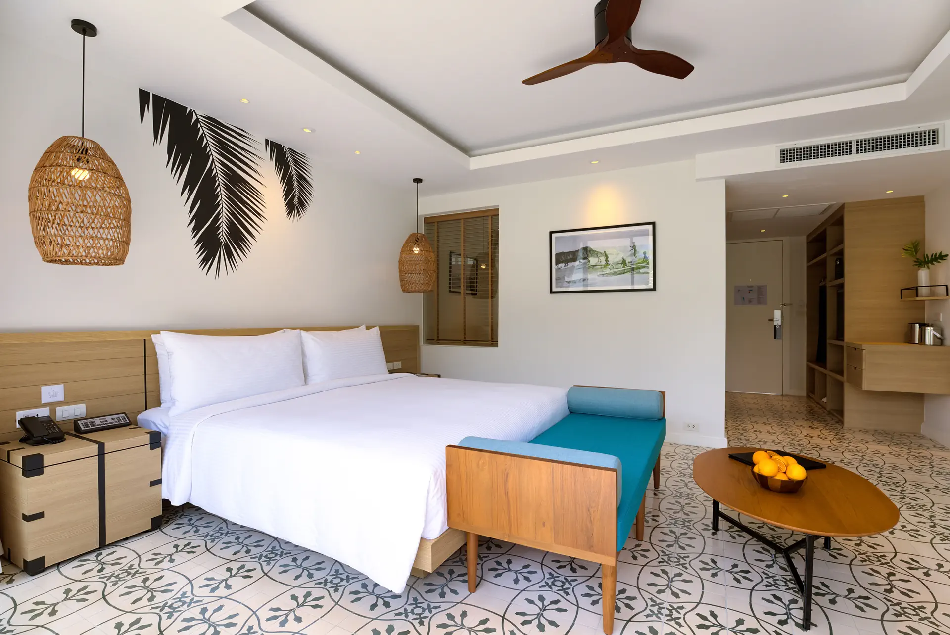 Outrigger Surin Beach Resort (ex. Manathai Surin Phuket) - zdjęcie 21