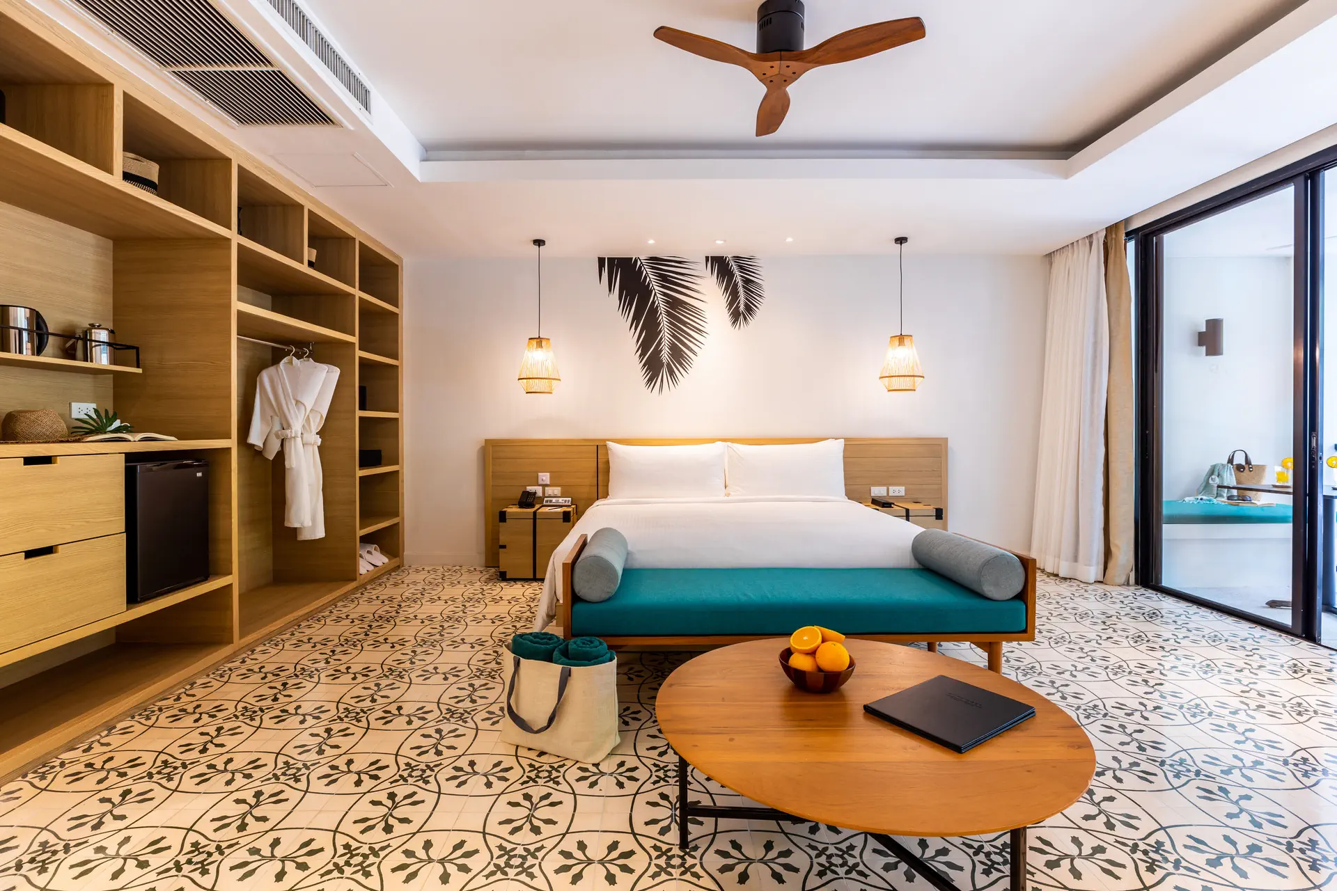 Outrigger Surin Beach Resort (ex. Manathai Surin Phuket) - zdjęcie 28