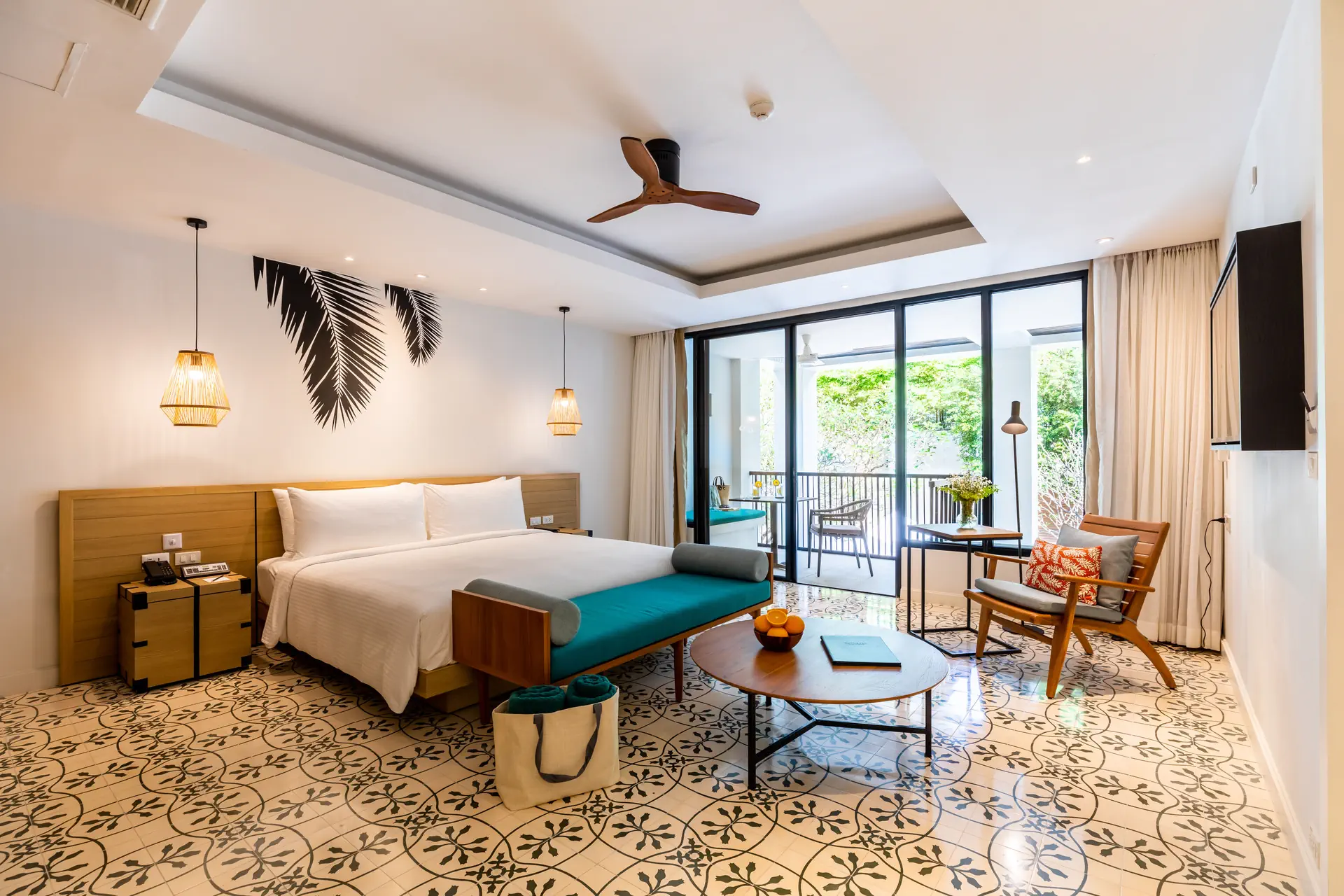 Outrigger Surin Beach Resort (ex. Manathai Surin Phuket) - zdjęcie 29