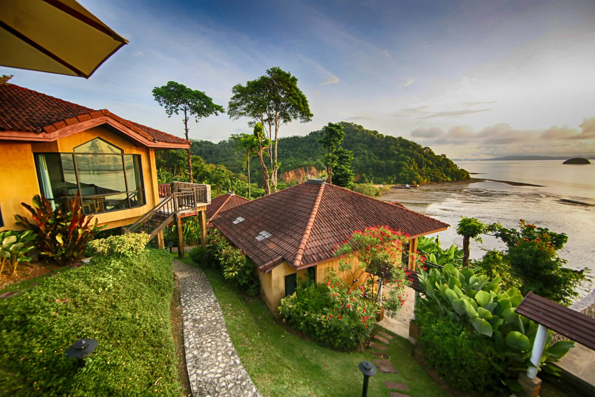 Supalai Scenic Bay Resort & Spa